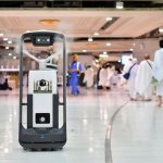 11 Robot Dugunakan untuk Membersihkan Masjidil Haram