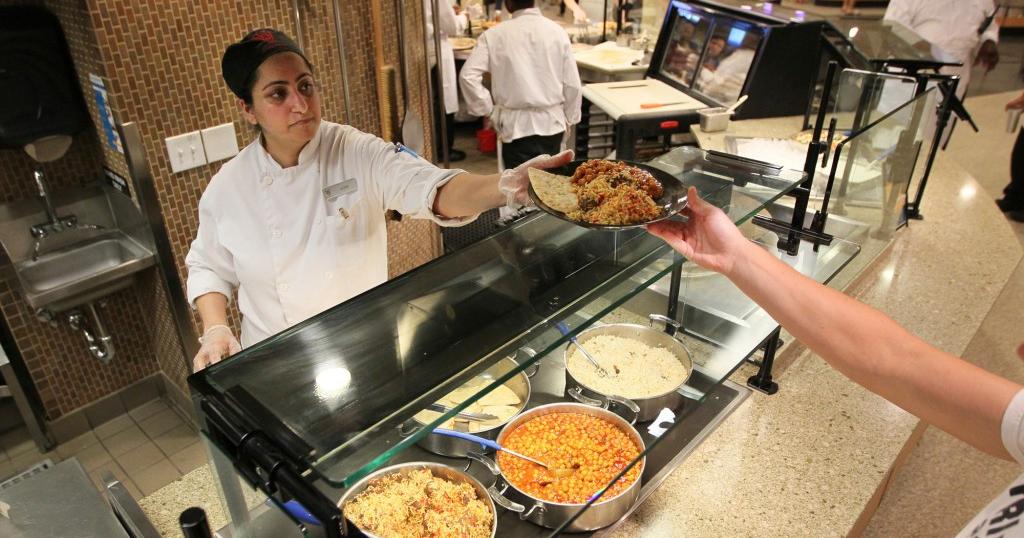 Sekolah di Brentwood Tawarkan Makanan Bersertifikat Halal