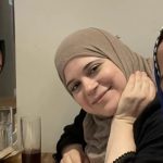 Three Hijabis Tolak Rasisme di Sepak Bola