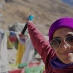 Zee Jadi Wanita Muslim Inggris Pertama yang Mendaki Everest